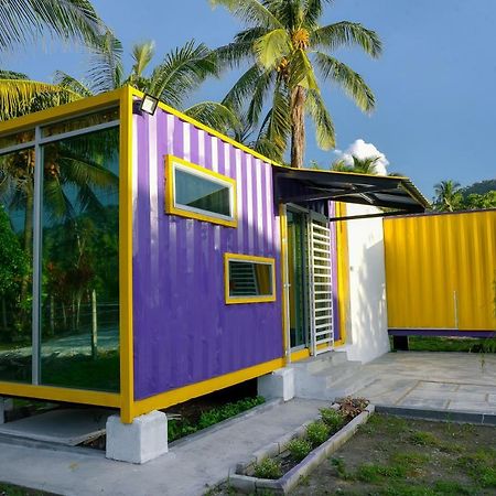 Purple Cube At Lumut Cube Homestay Kontena Экстерьер фото