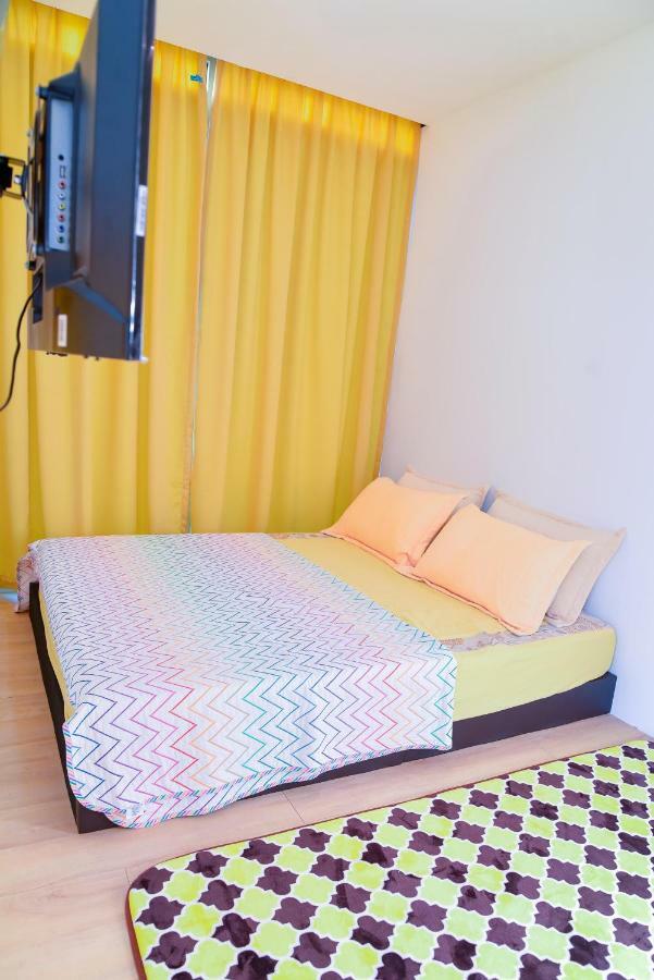Purple Cube At Lumut Cube Homestay Kontena Экстерьер фото